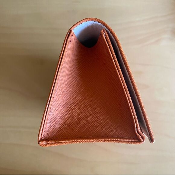 Tory Burch Orange Sunglasses Leather Case Magnetic Closure - Picture 3 of 9